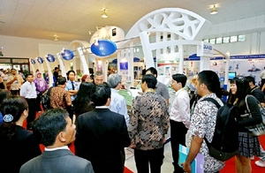 v40813063747.jpg