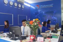 VIETRAVEL AIRLINE.jpg