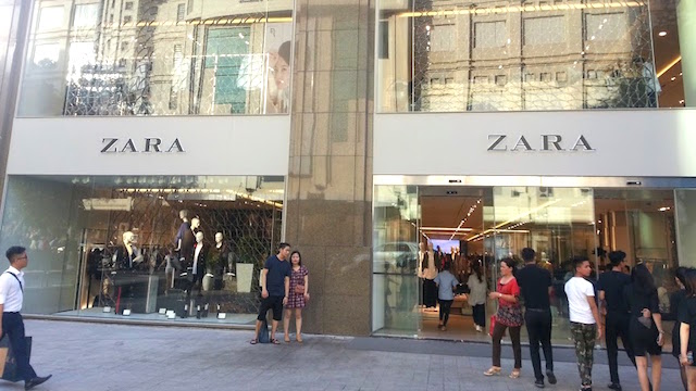 Zara-Vincom-Vietnam_-2.jpg