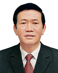 p3Dinh-the-Huynh.jpg