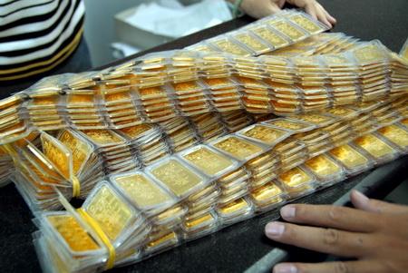 Vietnam-gold-market.jpg