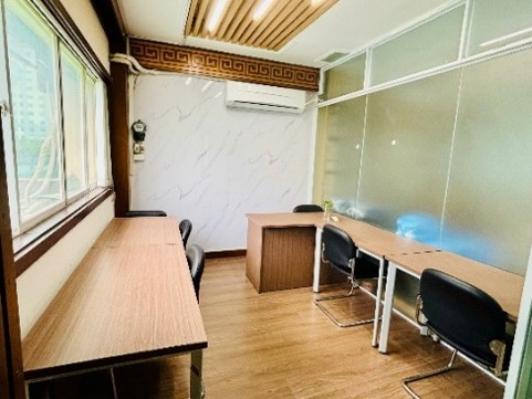 small-office_4.jpg