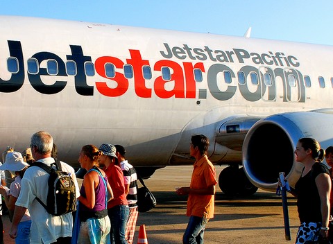 Qantas-Jetstar-Pacific-Vietnam-Airlines.jpg