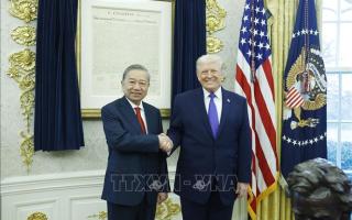 미 트럼프 대통령, 전략적 기술 수출 제한 국가 리스트에서 베트남 제외